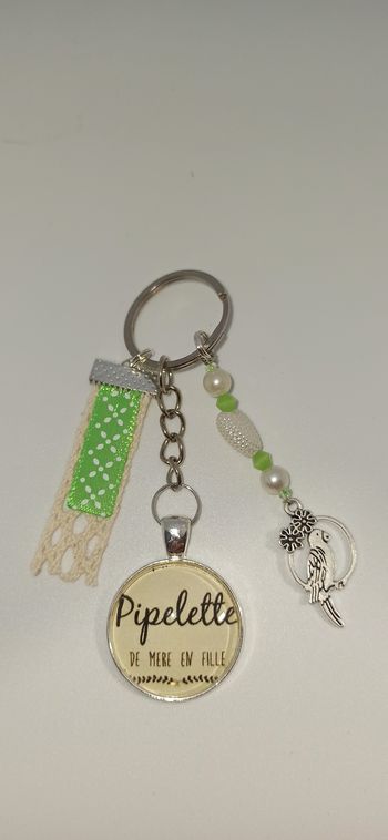 Porte clé ma fille " Pipelette de mère en fille "