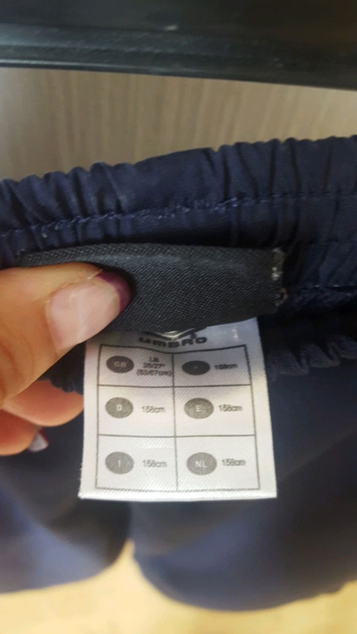 Short Umbro - photo numéro 4