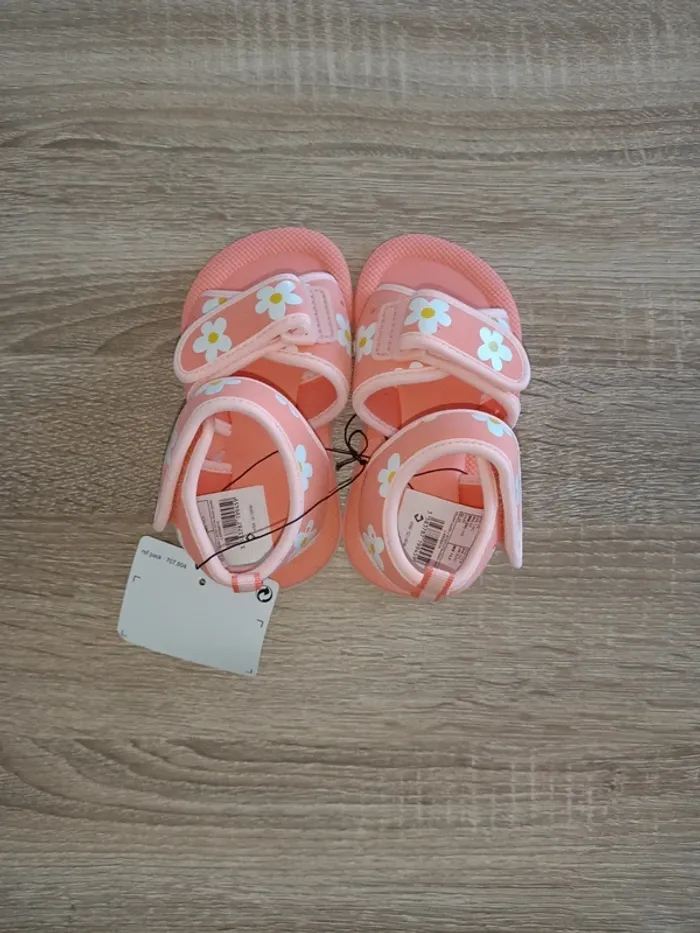 Sandalettes, taille 24