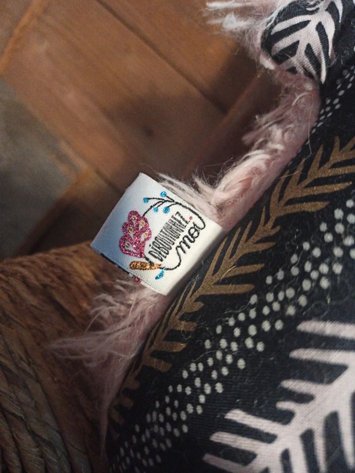 Peluche coussin déboutonnez moi tbe - photo numéro 5