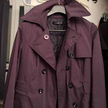 Veste imperméable courte très bonne état !