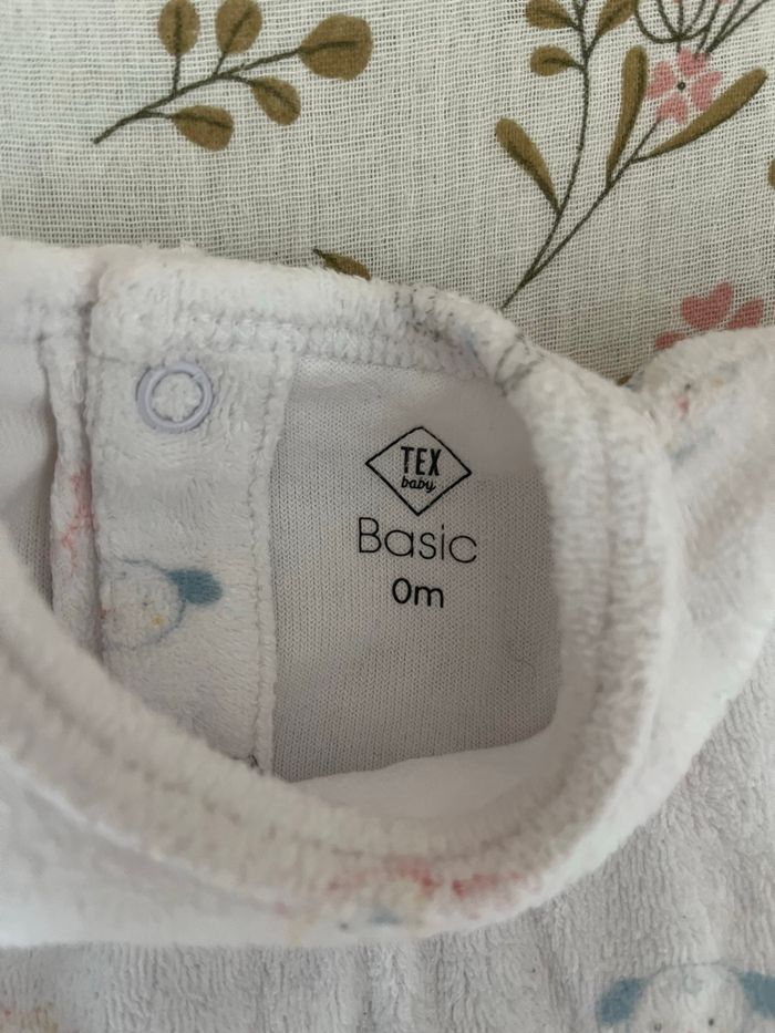 Pyjama 0 mois - photo numéro 2