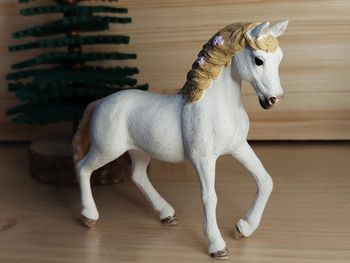Schleich Jument blanche Figurine Animal équidé