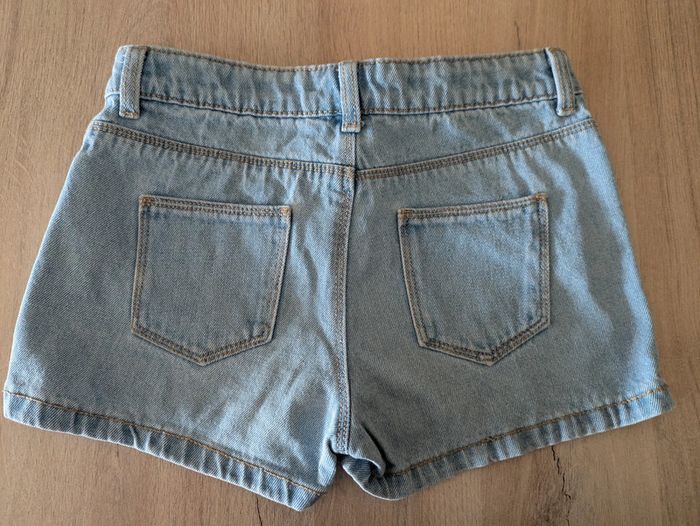 Short jean Kiabi 9 ans - photo numéro 3
