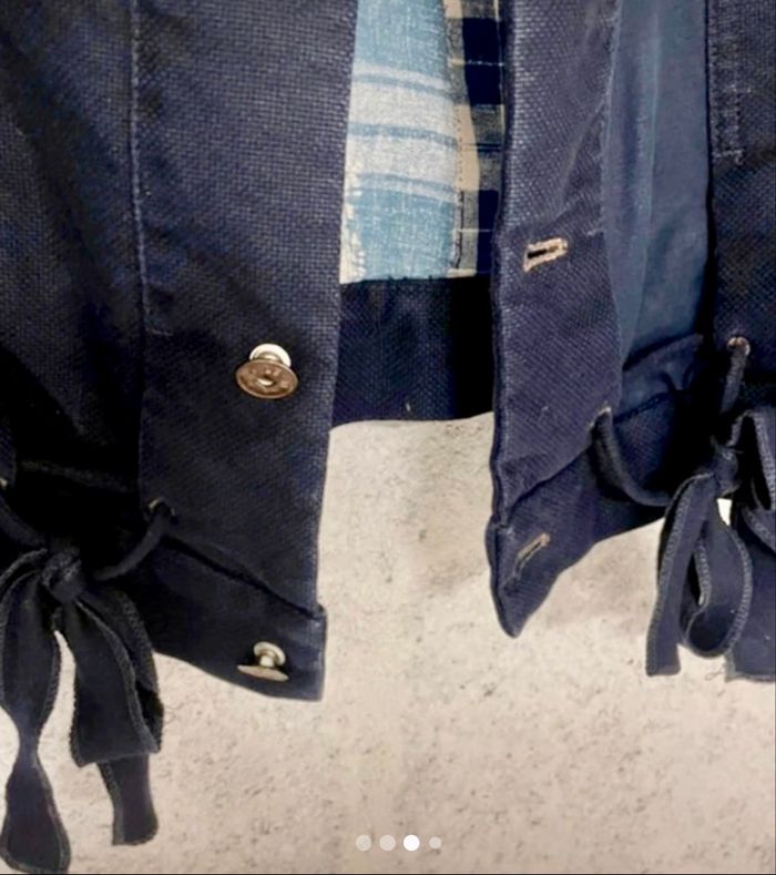 Blouson décontracté  mais élégant mi saison en parfait état - photo numéro 3