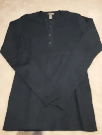 Pull bleu marine à boutons H&M S