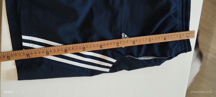 Short adidas taille XL marine - photo numéro 2