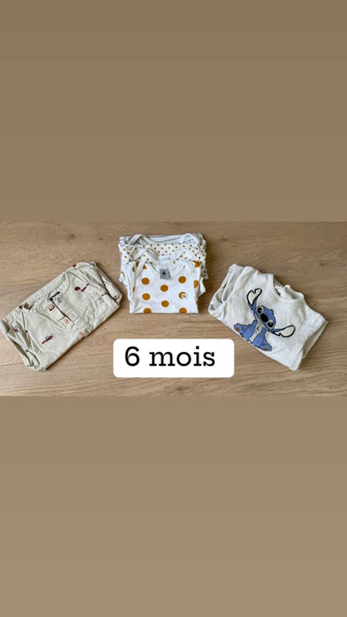 Lot de 5 vêtements bébé 6 mois