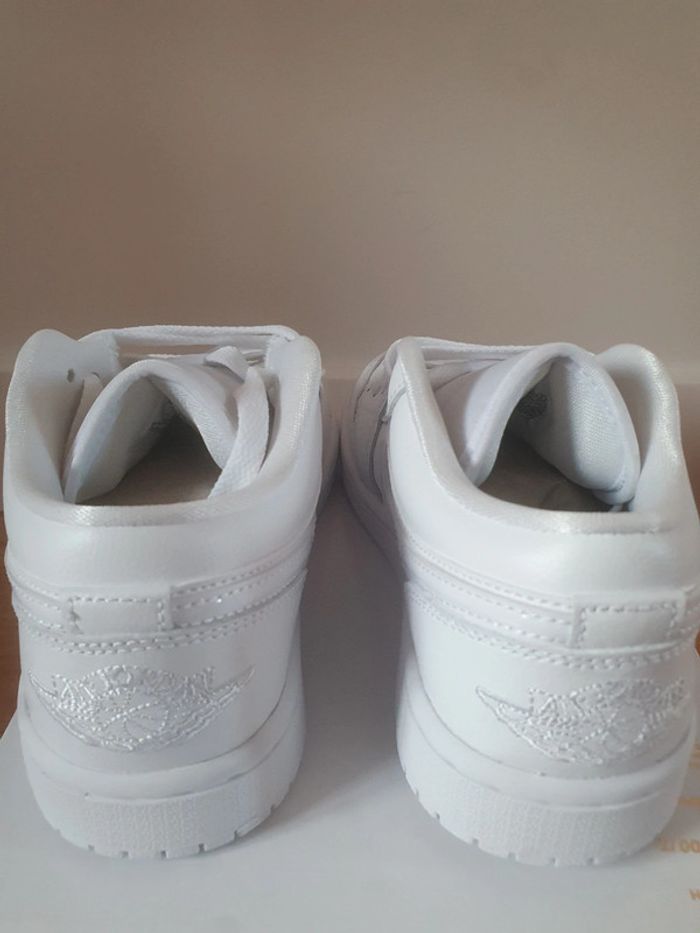 Nike Air Jordan 1 Low "full white" (36) - photo numéro 5
