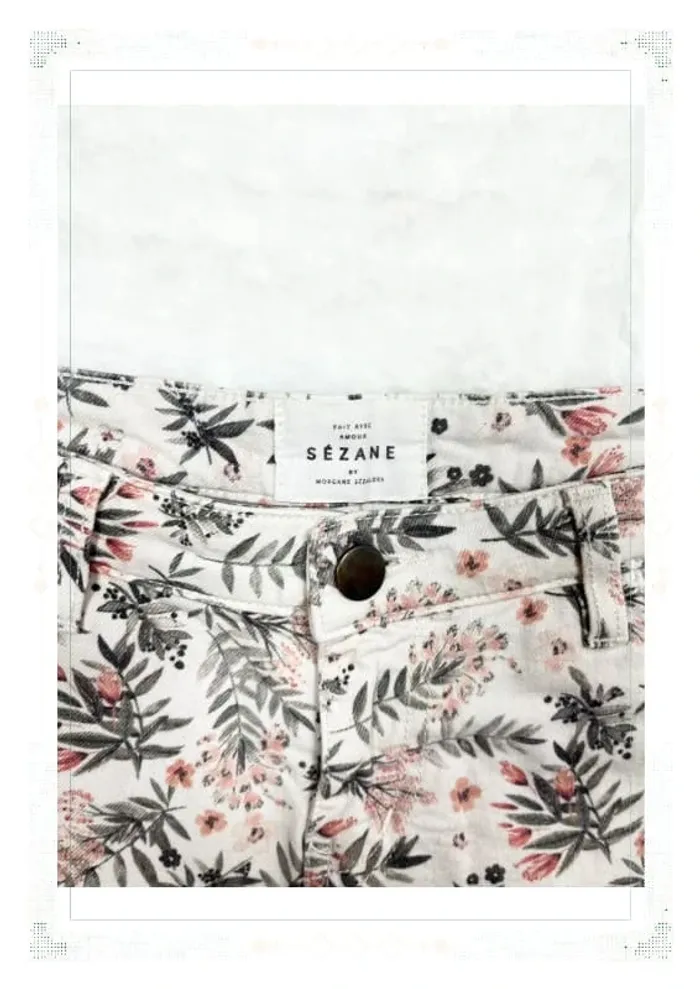 Short en jeans Sézane blanc à fleurs taille S femme – très bon état - photo numéro 3