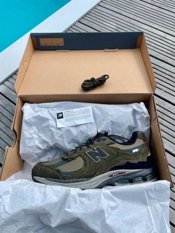 New balance 2002r protection pack kaki / olive - photo numéro 13