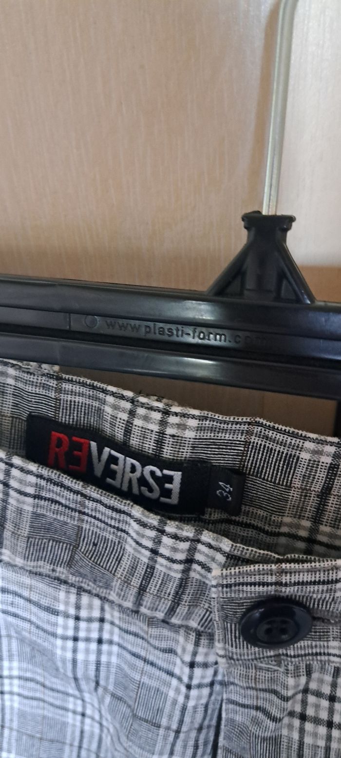 Short homme taille 34 - photo numéro 2