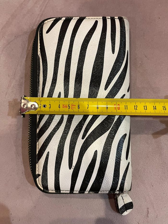 Portefeuille - photo numéro 2