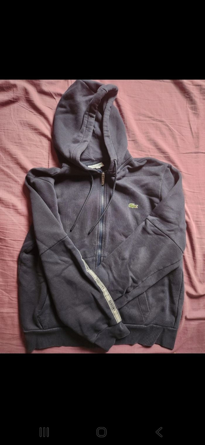 Sweat à capuche Lacoste bleu marine taille 4