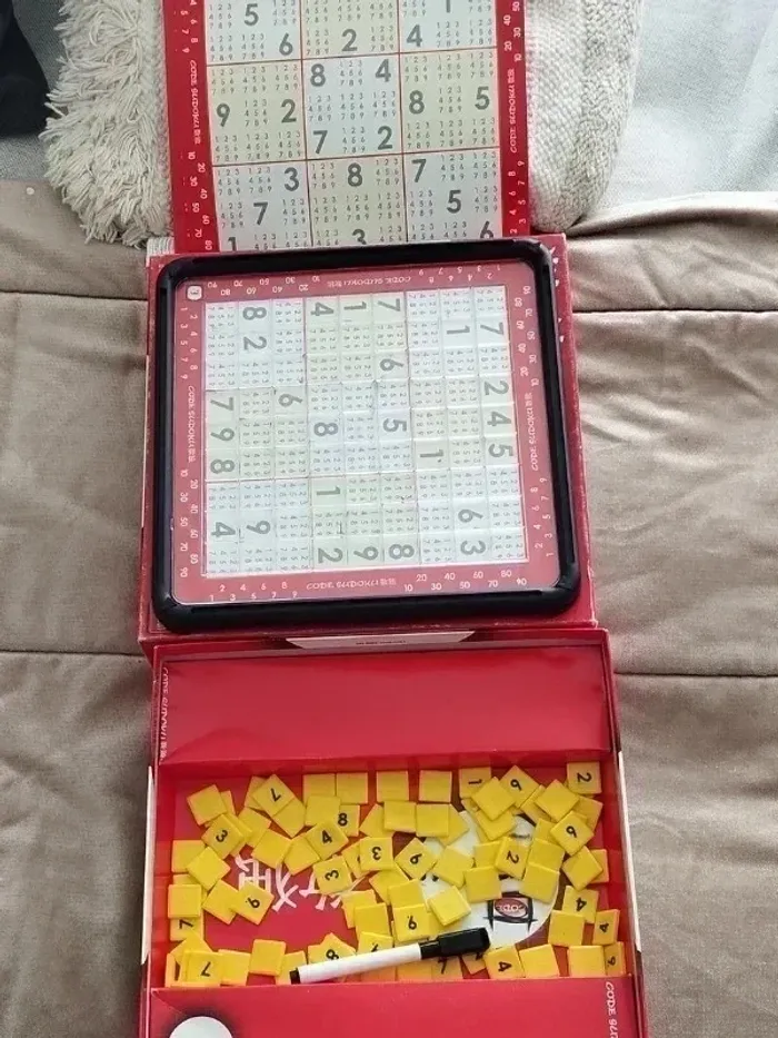 Plateau de Sudoku en plastique niveau 1 à 4 - photo numéro 2