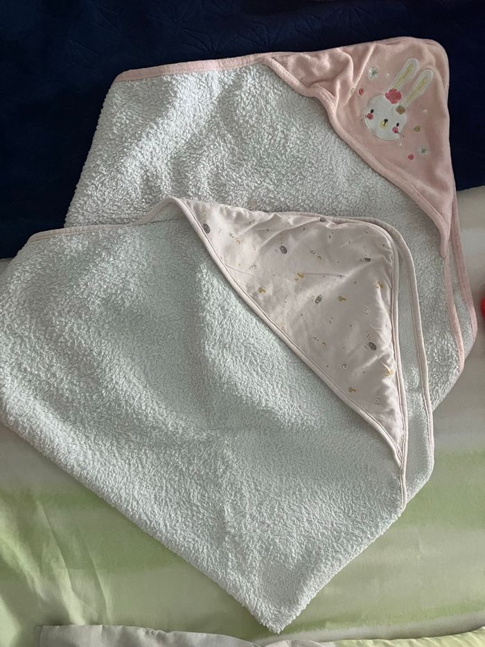 Lot 3 serviettes de bain