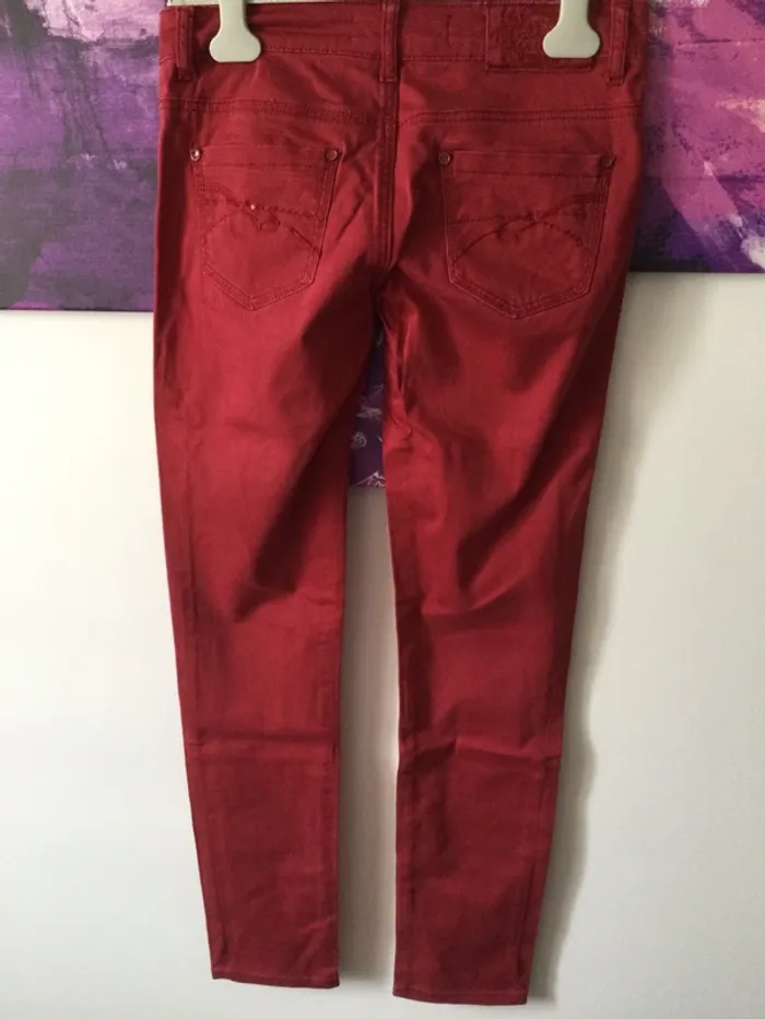 Pantalon rouge T38 - photo numéro 2