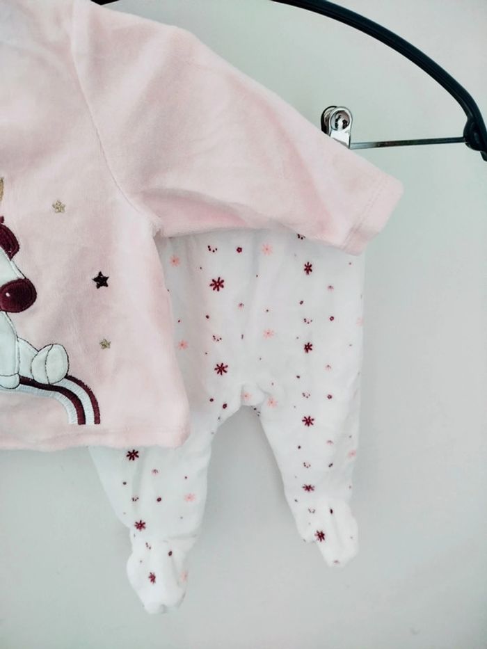 Pyjama 2 pièces 3 mois 🌿. - photo numéro 3