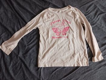 Haut beige et rose 4 ans