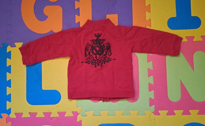 Veste zippée rouge, pikouic, taille 24 mois (92 cm) - photo numéro 2