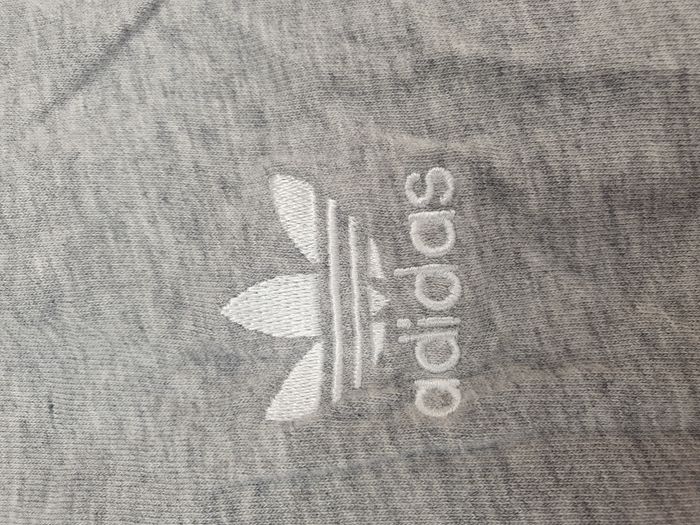 T-shirt Adidas Originals gris logo brodé Trefoil · taille L - photo numéro 5