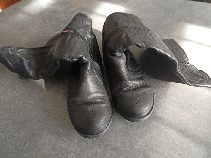 Bottes. Taille 38 marque kickers