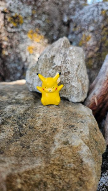 Super figurine Pokemon Nintendo tomy pikachu