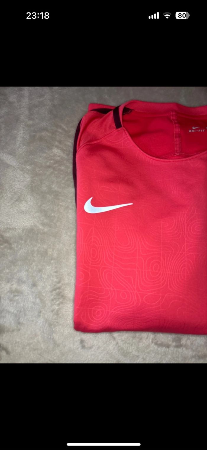 Pull à manches longues FC Barcelone taille XL - photo numéro 5