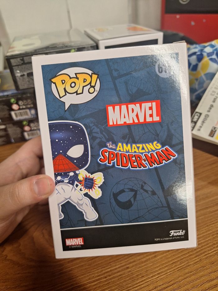 Funko pop bubble-head spider man 614 édition spéciale - photo numéro 7