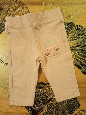 Pantalon rose "chat" _ 3 mois
