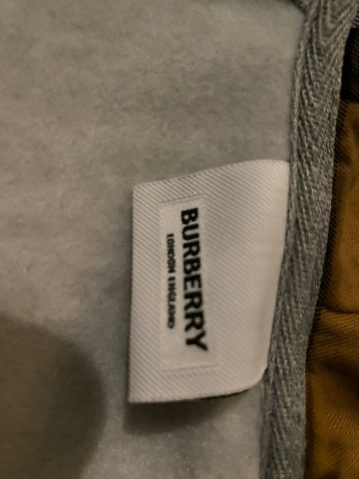 Gilet burberry - photo numéro 3