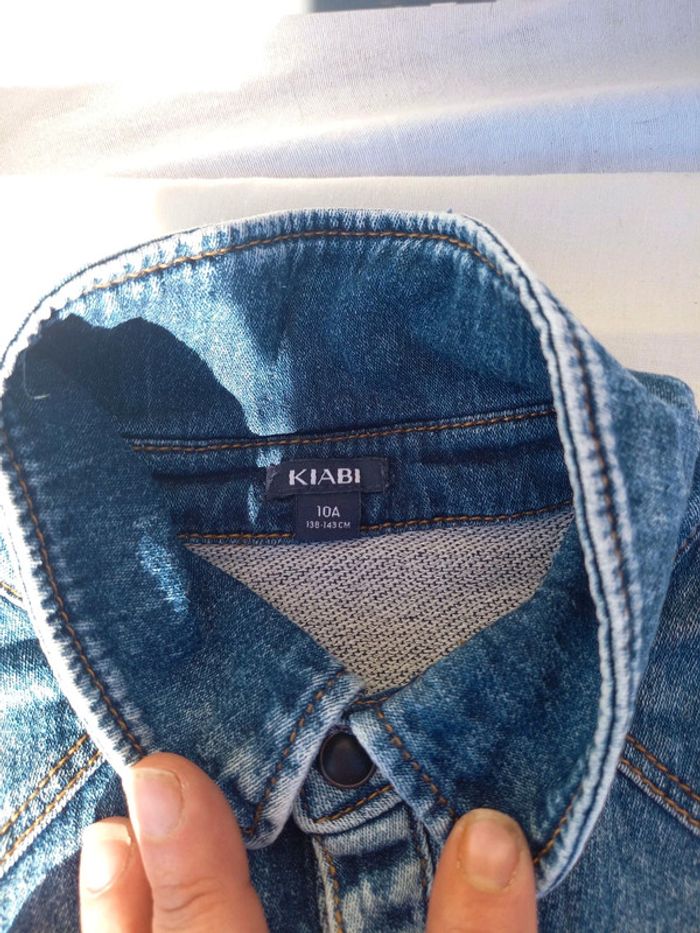 Jolie chemise en jean - photo numéro 3