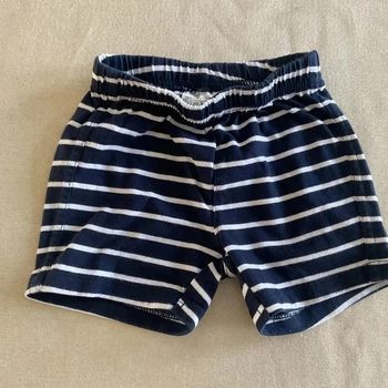 🩳 Short rayé bleu marine et blanc pour enfant 🩳