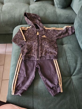 Ensemble Adidas