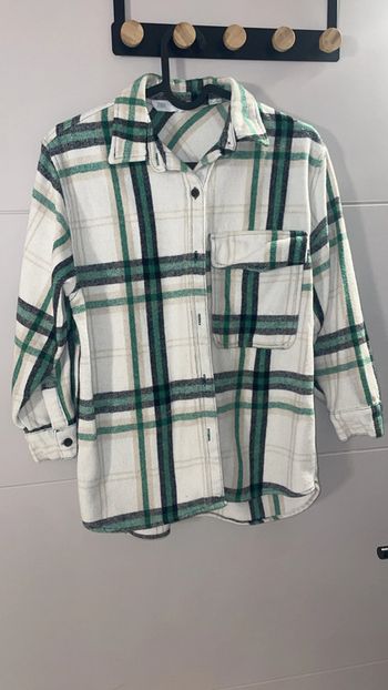 Surchemise Zara à carreaux – 140, casual & stylée
