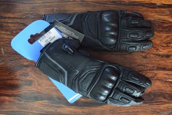 Gants moto neuf s/7