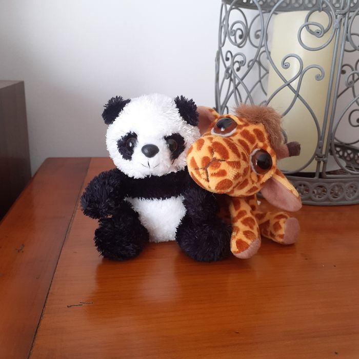 Peluches-doudous Bébés Panda et Girafe