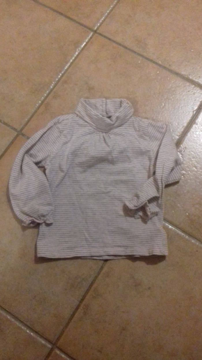 T-shirt manches longues col roulé 2A / 86cms