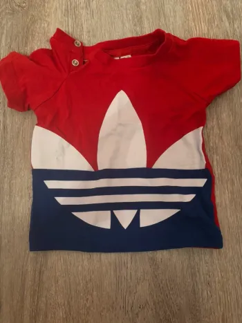 Tee shirt