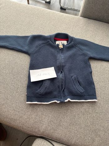 Veste zippé 18 mois