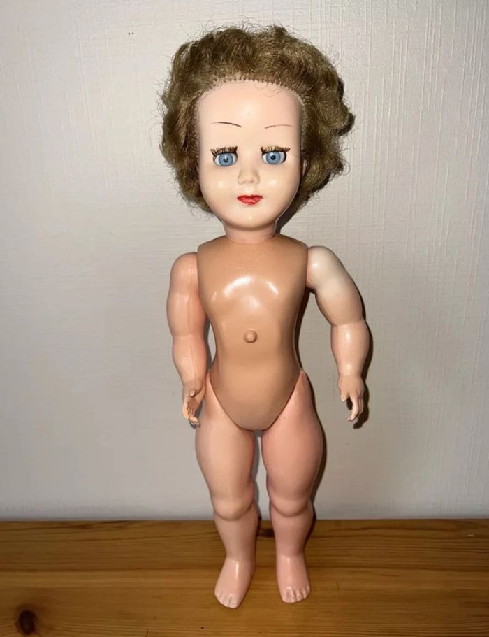 Ancienne poupée française en celluloid style petitcollin