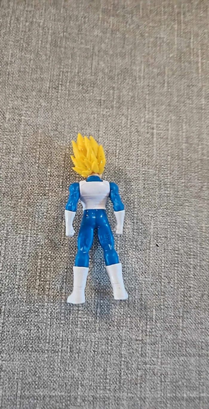 Figurine vegeta dragonball - photo numéro 2