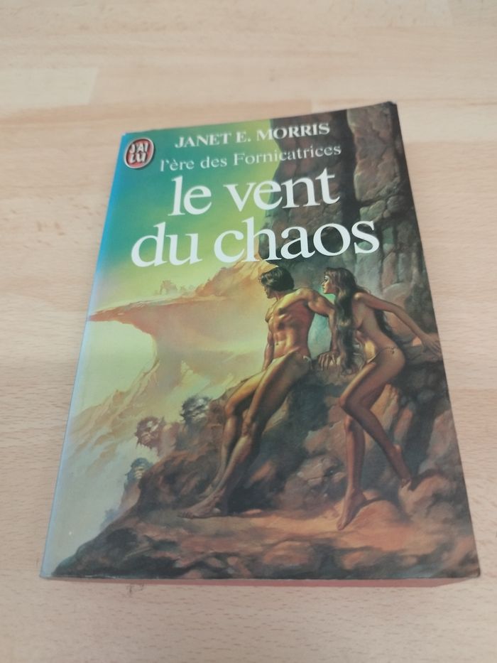 JANET E. MORRIS
l'ère des Fornicatrices
le vent du chaos