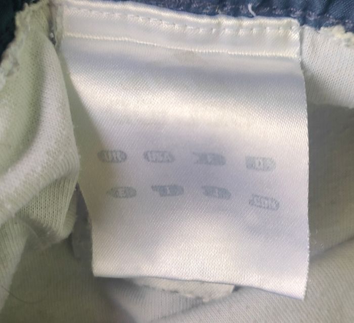 Short Adidas taille 14 ans - photo numéro 2