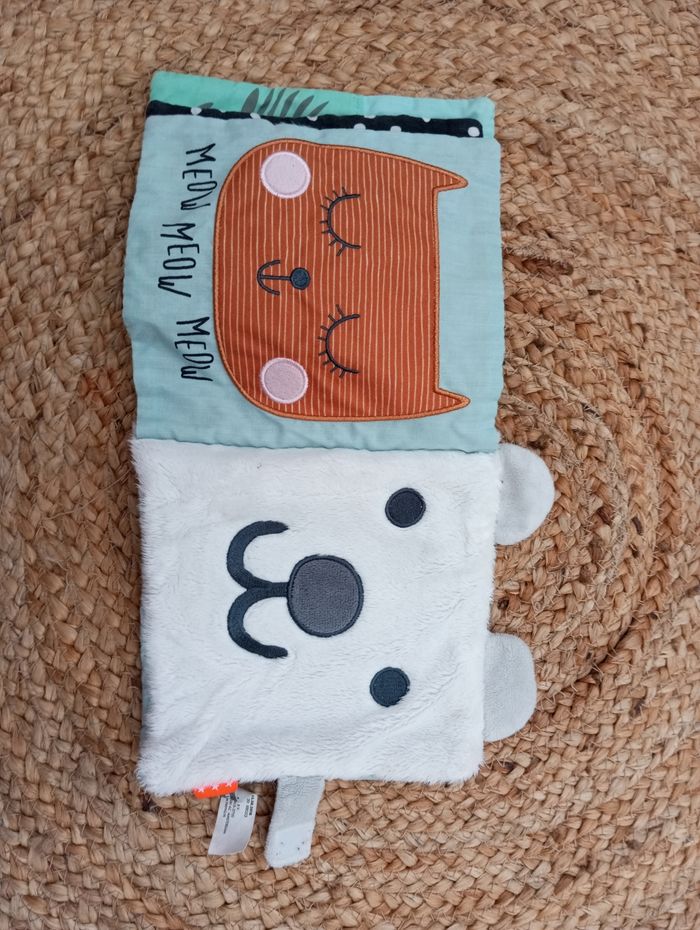 Livre tissu - photo numéro 4