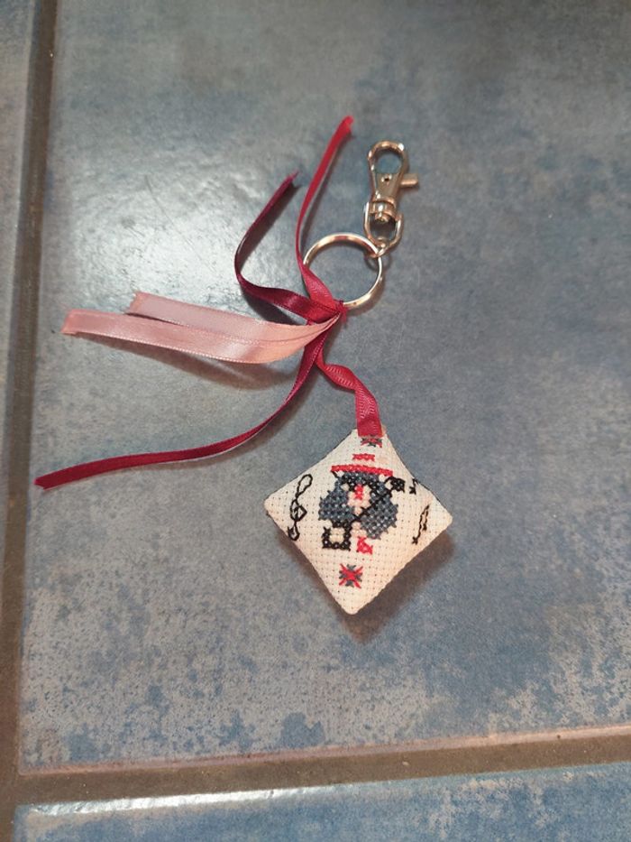 Porte clé fait main oiseau - photo numéro 2