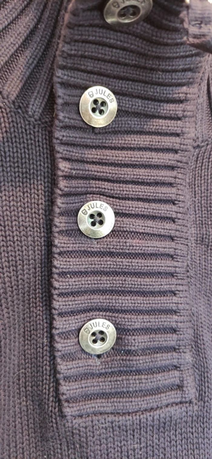 Pull bleu marine - photo numéro 2