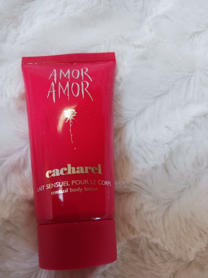 Cacharel Amor Amor - photo numéro 3