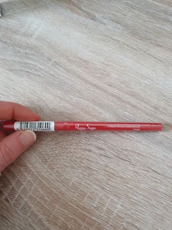 Crayon lèvres rouge