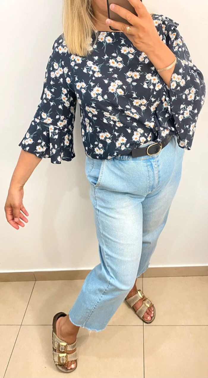 🌼 Blouse Mango noire à fleurs Taille L - photo numéro 4